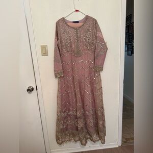 NEW Pink Formal Pakistani Suit (3 pieces)